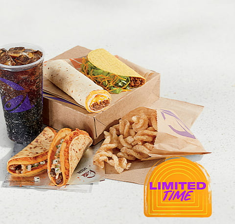Cheesy street Chalupa meal